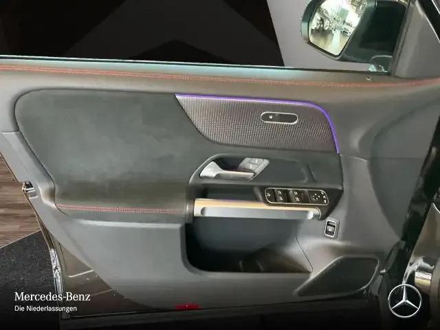 Mercedes-Benz Sonstiges