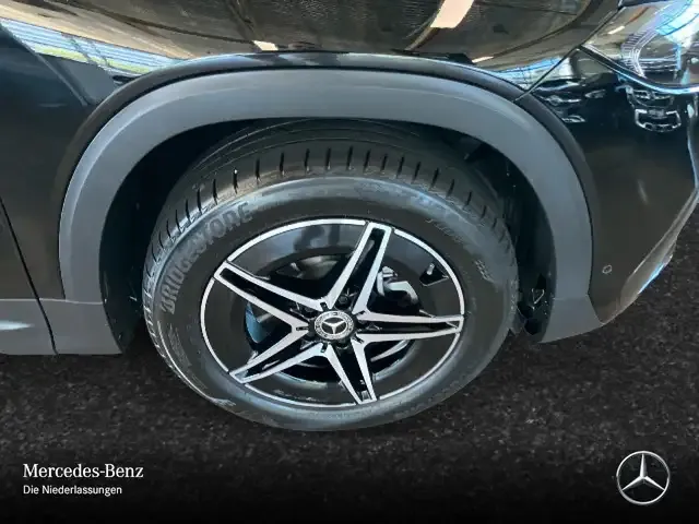 Mercedes-Benz Sonstiges