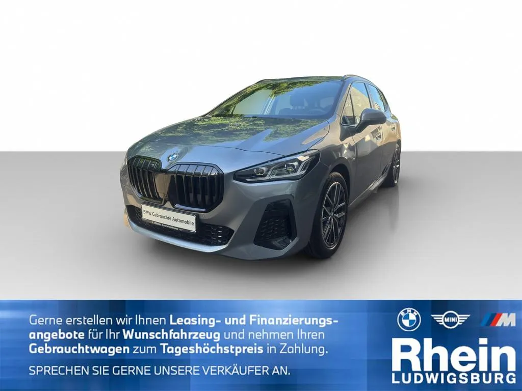 BMW 220