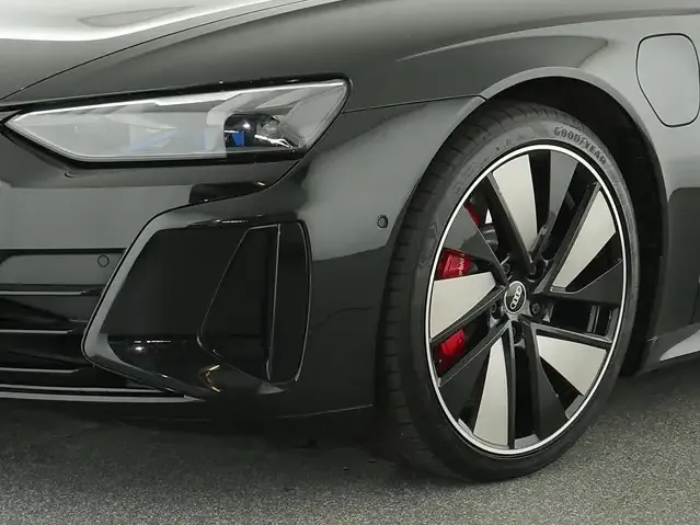 Audi RS e-tron GT