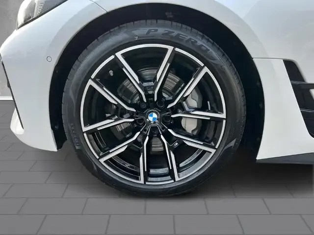 BMW 430