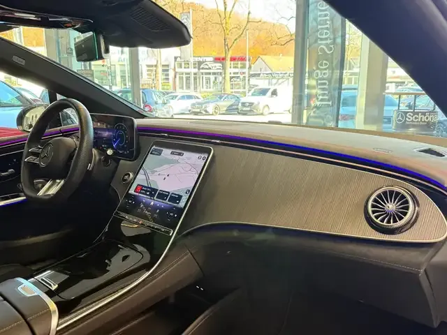 Mercedes-Benz EQE 350