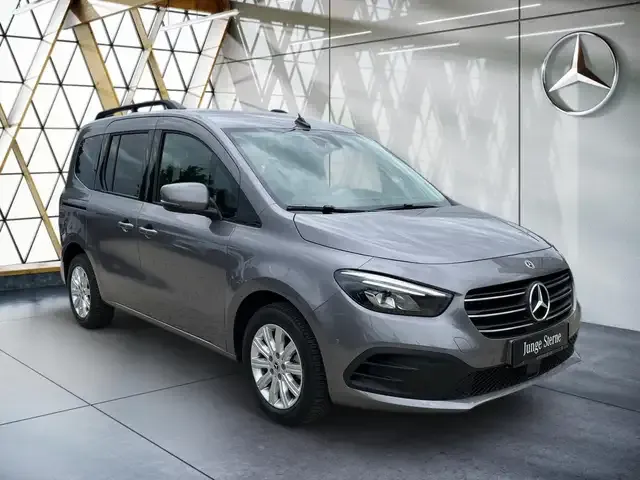 Mercedes-Benz T-Class