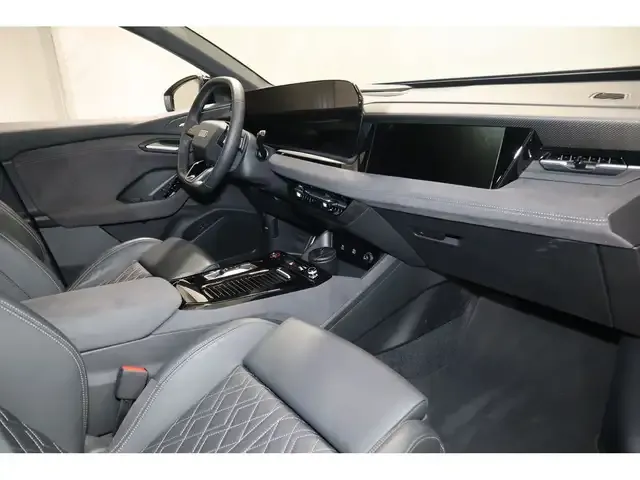 Audi SQ6