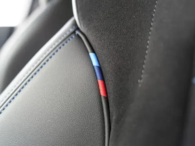 BMW 223