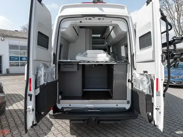 Volkswagen Grand California