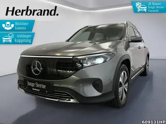 Mercedes-Benz EQB 300