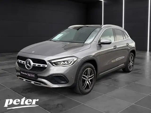 Mercedes-Benz GLA 250