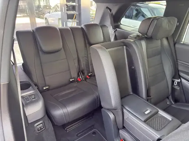 Mercedes-Benz GLS 400