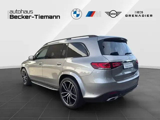 Mercedes-Benz GLS 400
