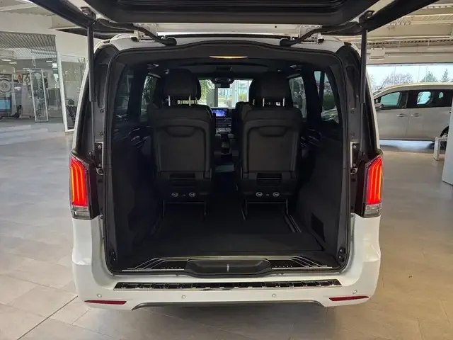 Mercedes-Benz EQV 300