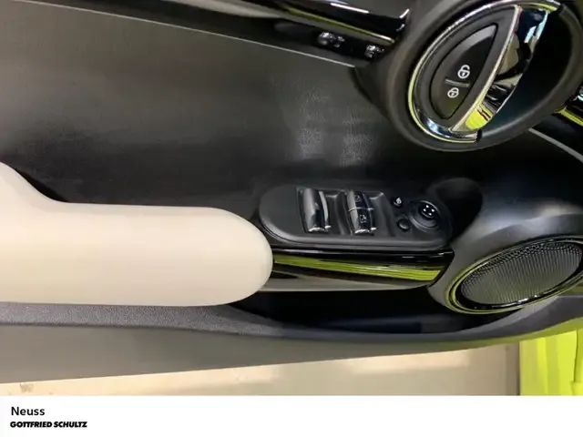 MINI John Cooper Works Cabrio