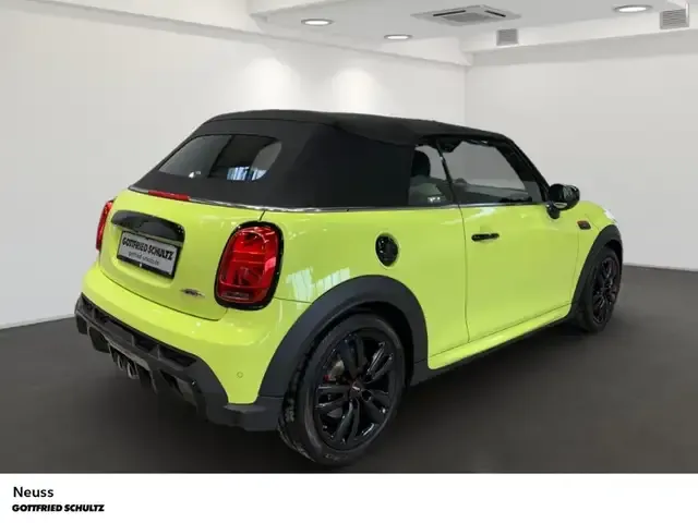 MINI John Cooper Works Cabrio