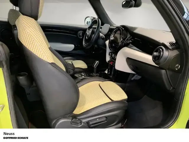 MINI John Cooper Works Cabrio