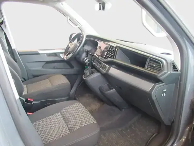 Volkswagen T6.1 California