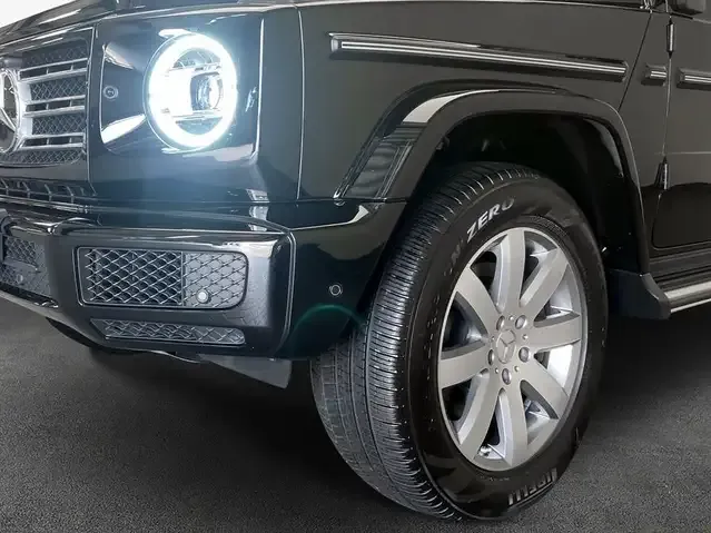 Mercedes-Benz G 500