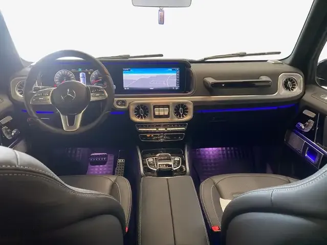 Mercedes-Benz G 500