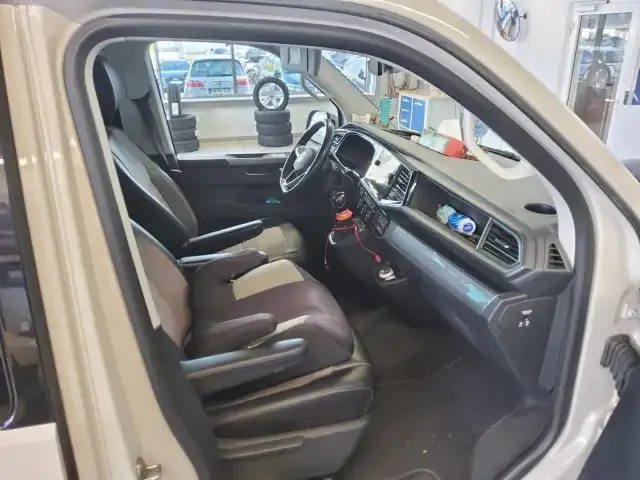 Volkswagen T6.1 Multivan
