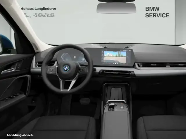 BMW iX1
