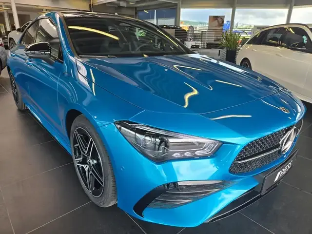 Mercedes-Benz CLA 200