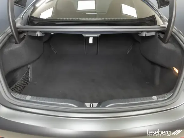 Mercedes-Benz C 63 AMG