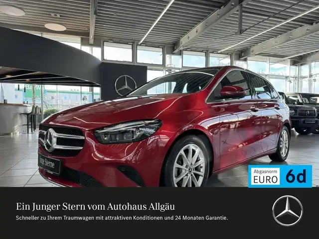 Mercedes-Benz B 200
