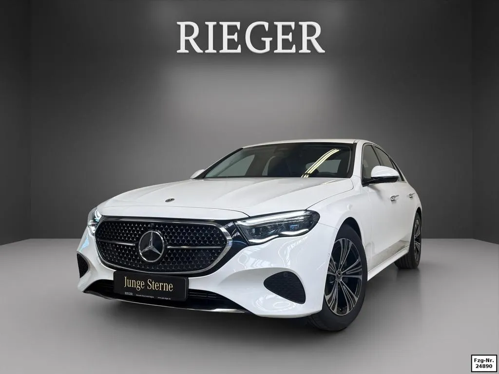 Mercedes-Benz E 200