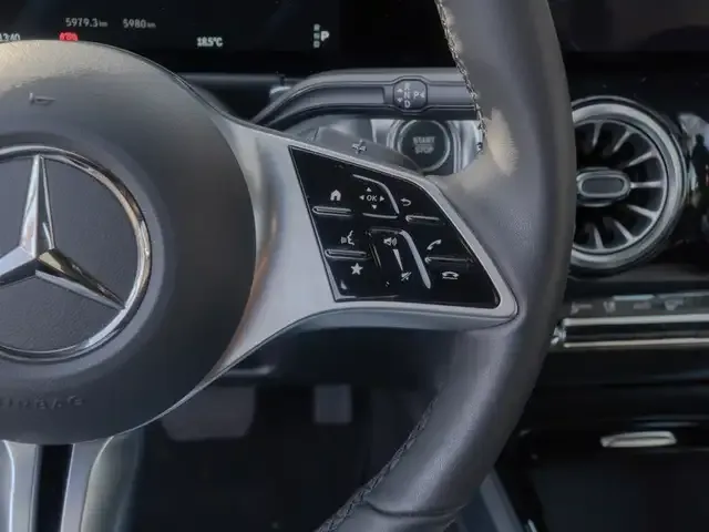 Mercedes-Benz EQB 250