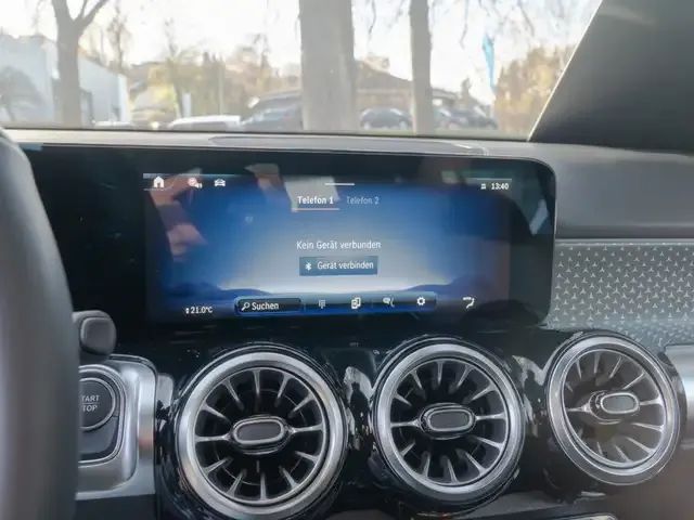 Mercedes-Benz EQB 250