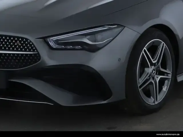 Mercedes-Benz CLA 180