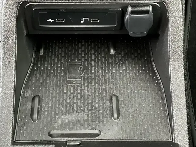 Mercedes-Benz EQT
