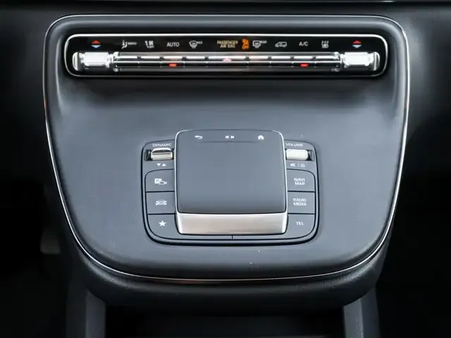 Mercedes-Benz EQV 300