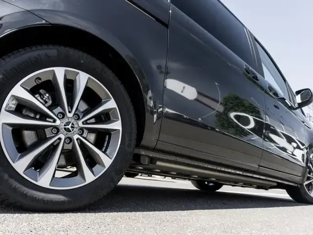 Mercedes-Benz EQV 300