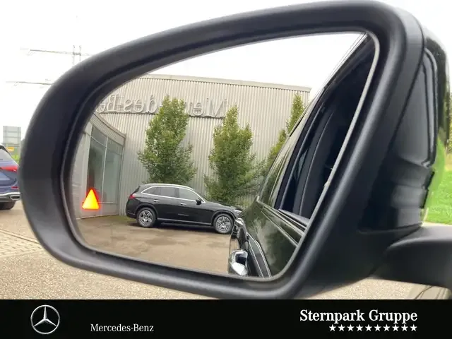 Mercedes-Benz EQB 350