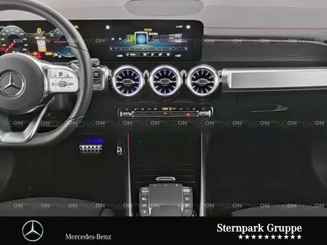 Mercedes-Benz EQB 350