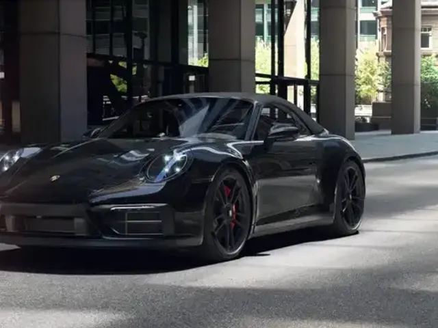 Porsche 992