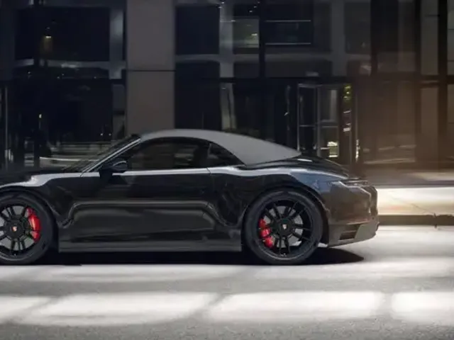 Porsche 992