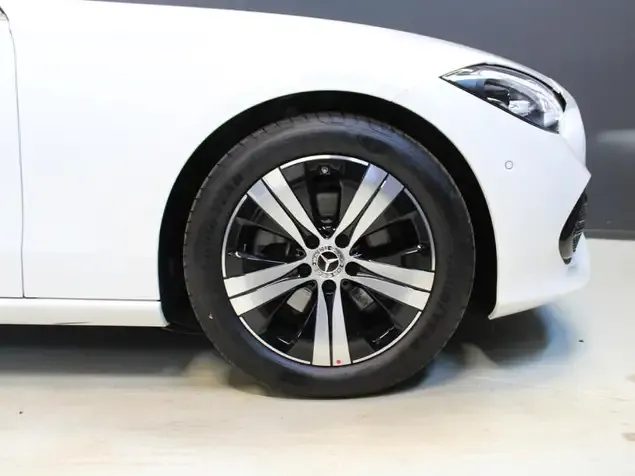 Mercedes-Benz C 180