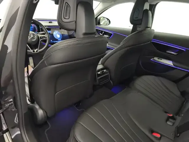 Mercedes-Benz E 400