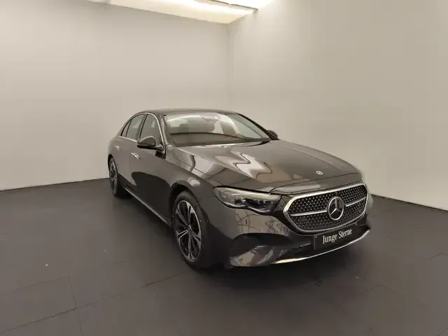 Mercedes-Benz E 400