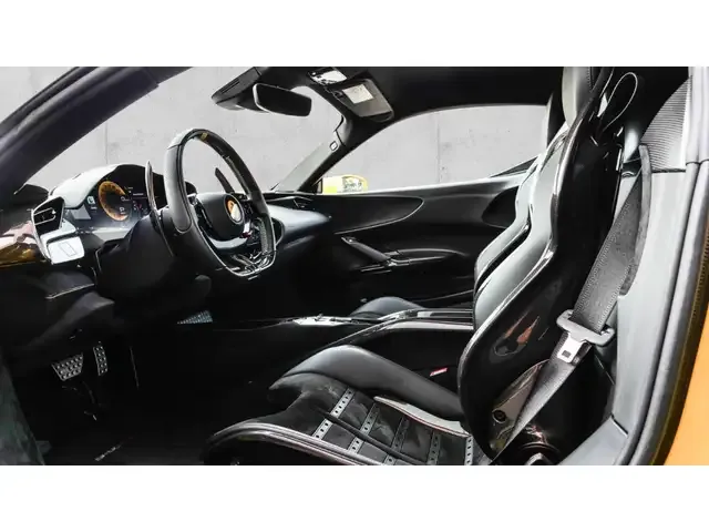 Ferrari SF90 Stradale