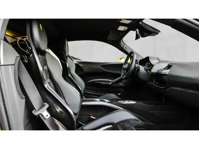 Ferrari SF90 Stradale