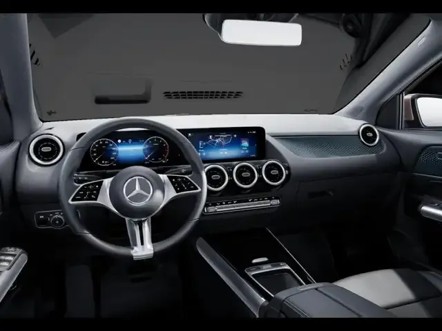 Mercedes-Benz GLA 220