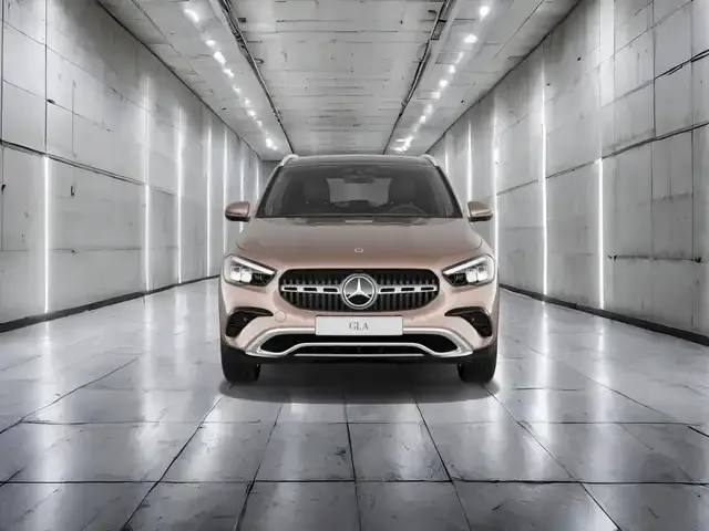 Mercedes-Benz GLA 220
