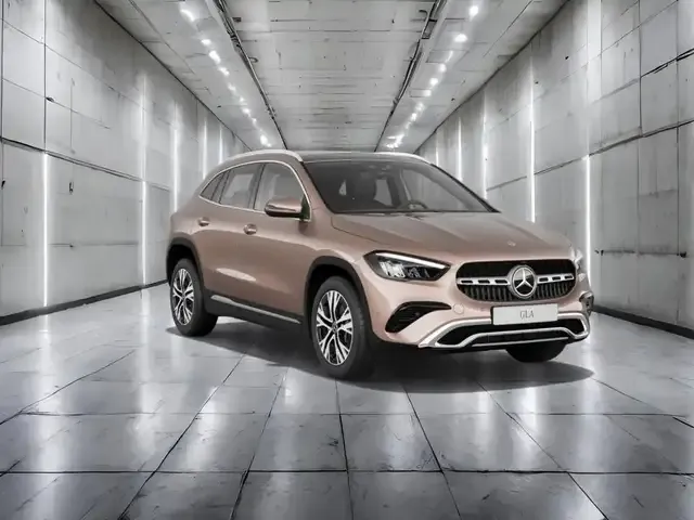 Mercedes-Benz GLA 220