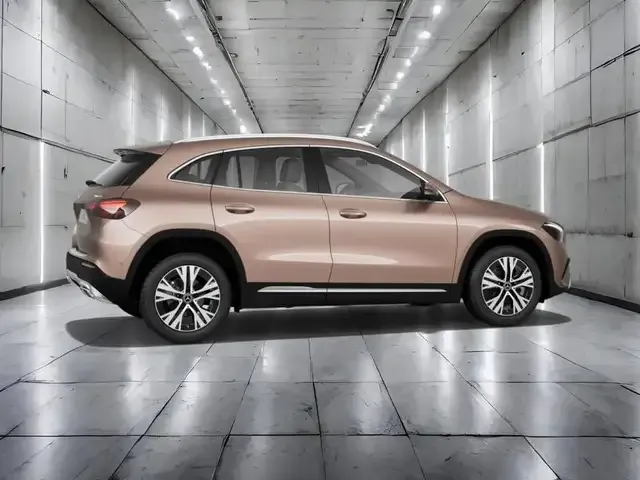 Mercedes-Benz GLA 220