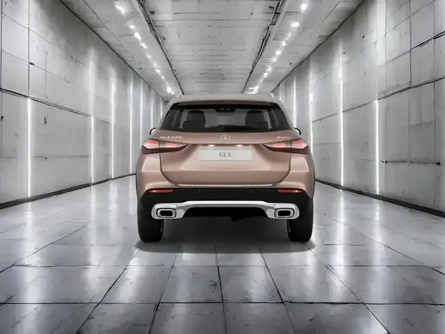 Mercedes-Benz GLA 220