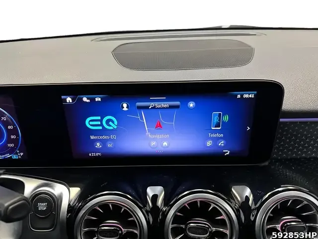 Mercedes-Benz EQB 300