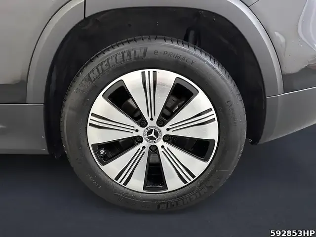 Mercedes-Benz EQB 300