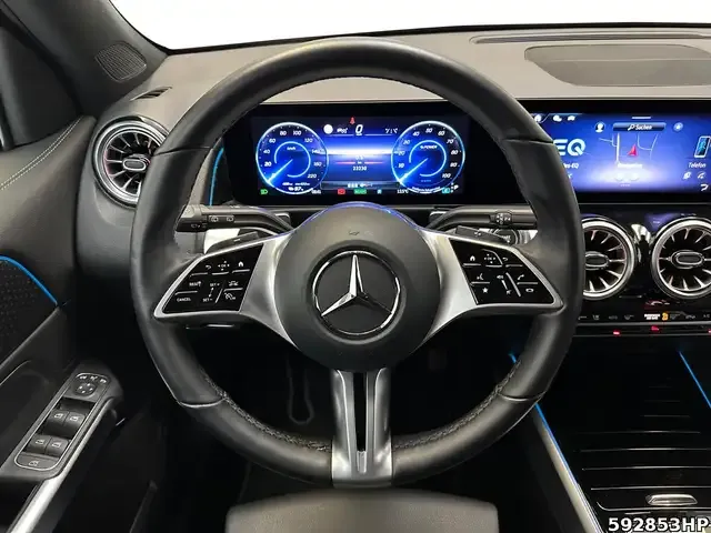 Mercedes-Benz EQB 300